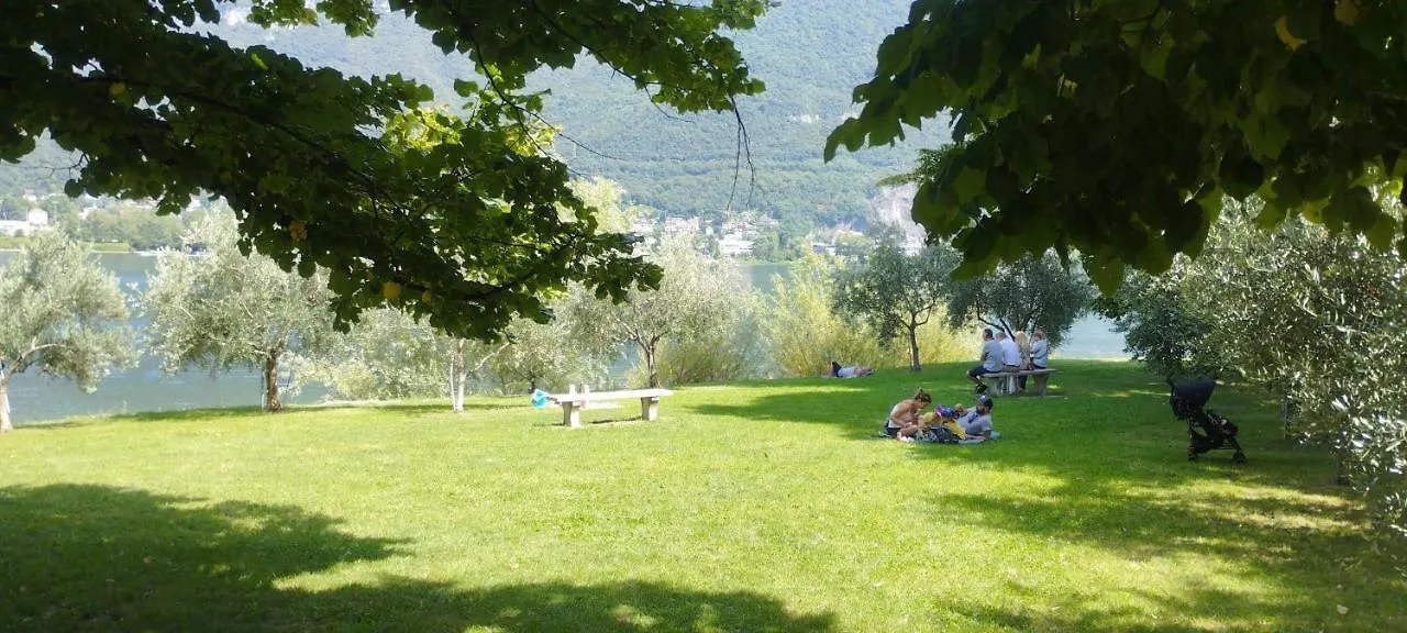 Apartment Vista Lago Lecco - Neiade Guest House Pescate