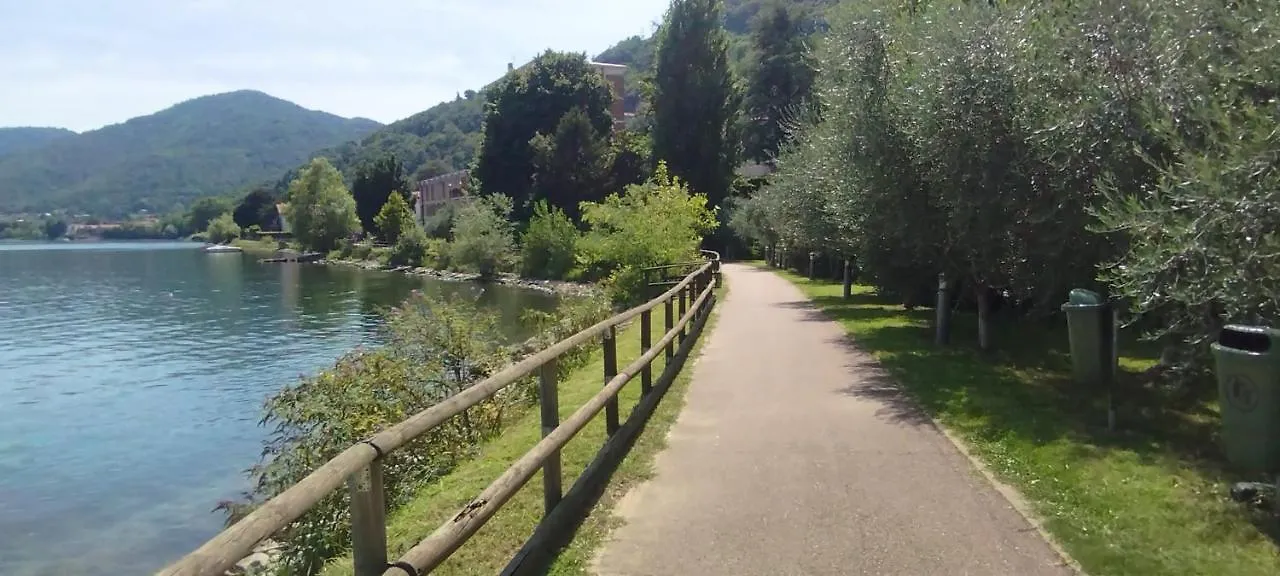 Vista Lago Lecco - Neiade Guest House Pescate